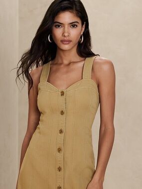 Banana Republic Beige Button-Front Top